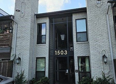Condo for Sale in Dallas, TX 75206 – 1 Bedroom, 1 Bath – $125000