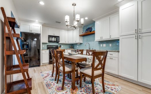 Condo for Sale in Dallas, TX 75231 – 2 Bedrooms, 3 Baths – $245000