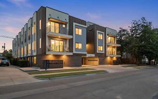 Condo for Sale in Dallas, TX 75206 – 2 Bedrooms, 3 Baths – $600000