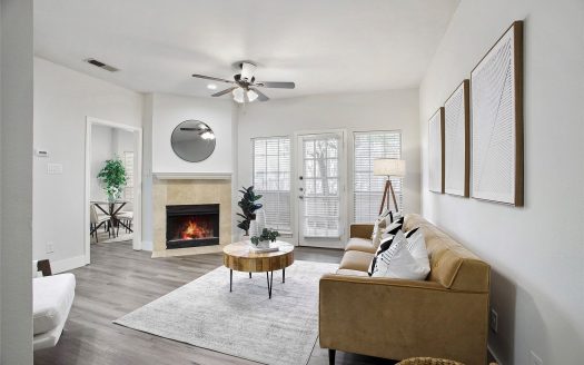 Townhouse for Sale in Dallas, TX 75254 – 2 Bedrooms, 2 Baths – $281000