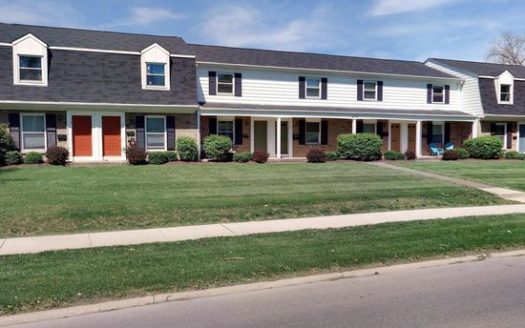 2-Bedroom Townhouse for Rent in Columbus, OH 43220 – $1295/mo | 2 Baths | Updated 2025