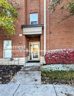 2-Bedroom Apartment for Rent in Columbus, OH 43215 – $2095/mo | 2 Baths | Updated 2025