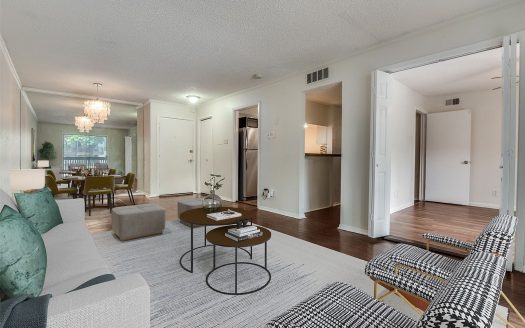 Condo for Sale in Dallas, TX 75219 – 2 Bedroom, 1 Bath – $132900