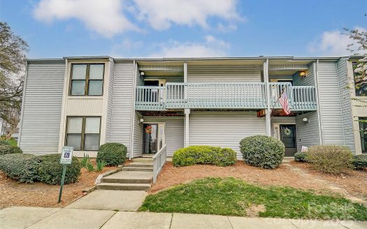 Condo for Sale in Charlotte, NC 28226 – 2 Bedrooms, 2 Baths – $229000