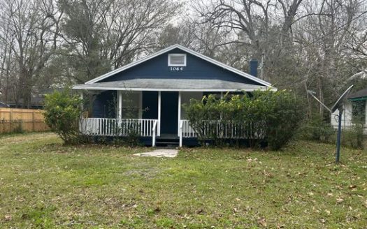 3-Bedroom Single Family Home for Rent in Jacksonville, FL 32254 – $1595/mo | 2 Baths | Updated 2025