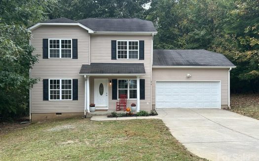 Single Family Home for Sale in Charlotte, NC 28262 – 4 Bedrooms, 3 Baths – $399900
