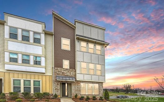 Townhouse for Sale in Charlotte, NC 28206 – 4 Bedrooms, 4 Baths – $518000