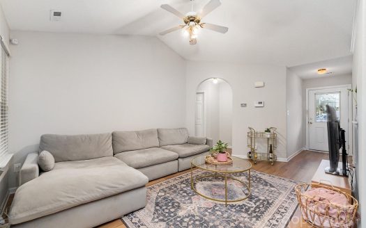 Single Family Home for Sale in Charlotte, NC 28273 – 3 Bedrooms, 2 Baths – $305000