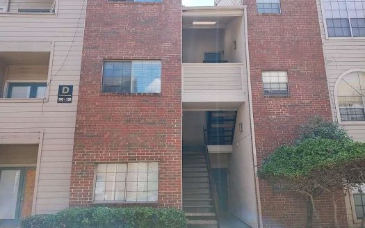 Townhouse for Sale in Dallas, TX 75243 – 1 Bedroom, 1 Bath – $92149