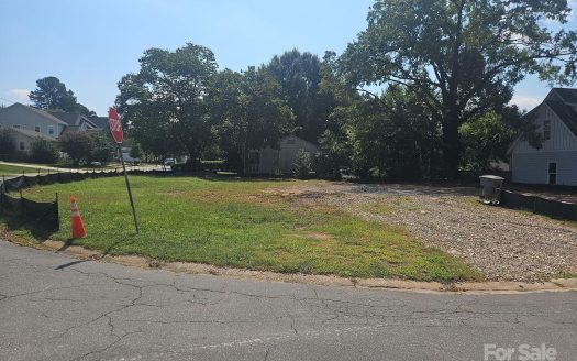 Lot for Sale in Charlotte, NC 28209 – 1 Bedroom, 1 Bath – $725000