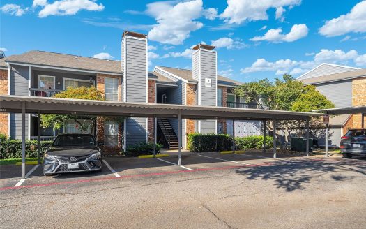 Condo for Sale in Dallas, TX 75252 – 1 Bedroom, 1 Bath – $138000