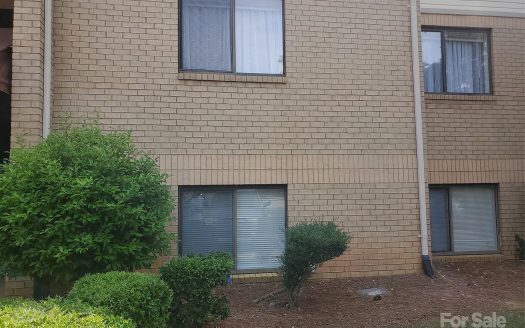 Condo for Sale in Charlotte, NC 28212 – 2 Bedrooms, 2 Baths – $119900
