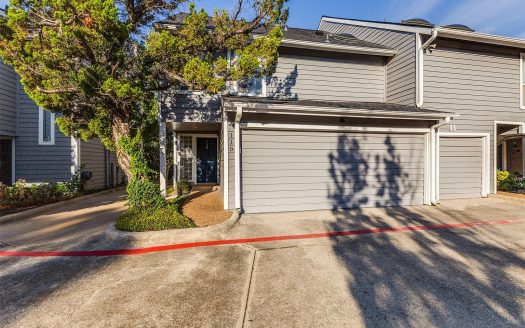 Condo for Sale in Dallas, TX 75231 – 2 Bedrooms, 3 Baths – $255000