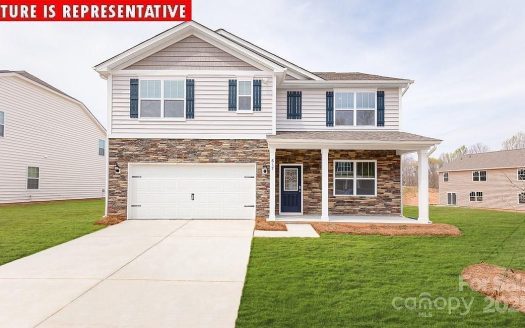 Single Family Home for Sale in Charlotte, NC 28215 – 5 Bedrooms, 3 Baths – $474340
