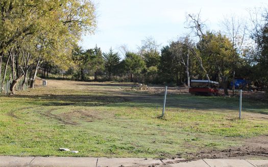 Lot for Sale in Dallas, TX 75216 – 1 Bedroom, 1 Bath – $160000