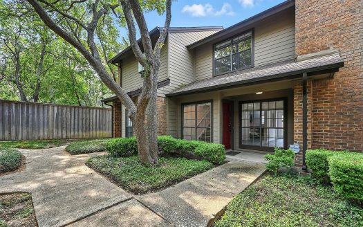 Condo for Sale in Dallas, TX 75231 – 2 Bedrooms, 2 Baths – $215000