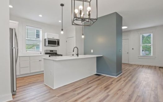 2-Bedroom Single Family Home for Rent in Columbus, OH 43206 – $1495/mo | 2 Baths | Updated 2025