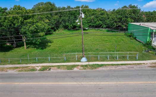 Lot for Sale in Dallas, TX 75211 – 1 Bedroom, 1 Bath – $250000