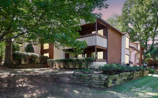 Condo for Sale in Charlotte, NC 28227 – 2 Bedrooms, 2 Baths – $185000