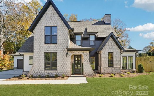 Single Family Home for Sale in Charlotte, NC 28270 – 4 Bedrooms, 3 Baths – $1699900