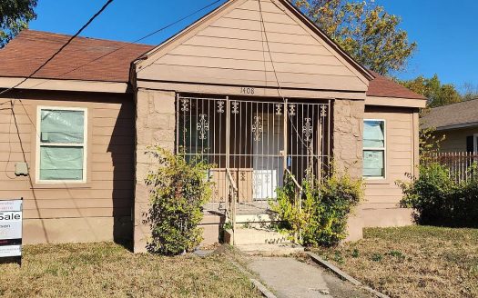 Single Family Home for Sale in Dallas, TX 75223 – 2 Bedrooms, 2 Baths – $175000