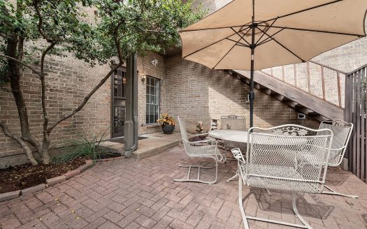 Condo for Sale in Dallas, TX 75230 – 2 Bedrooms, 2 Baths – $240000