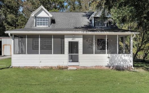 3-Bedroom Single Family Home for Rent in Jacksonville, FL 32218 – $1560/mo | 2 Baths | Updated 2025