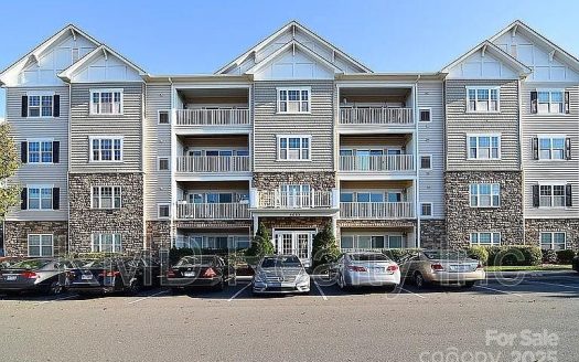 Condo for Sale in Charlotte, NC 28210 – 2 Bedrooms, 2 Baths – $344900
