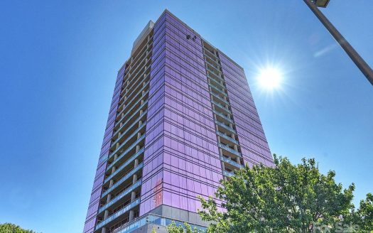 Condo for Sale in Charlotte, NC 28203 – 3 Bedrooms, 3 Baths – $2150000