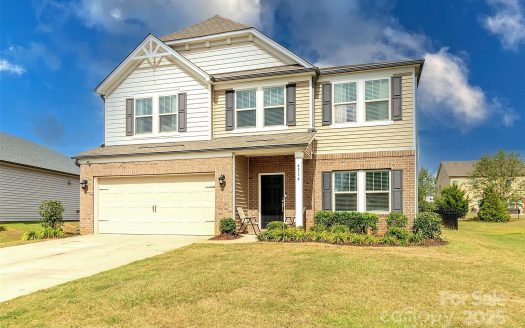 Single Family Home for Sale in Charlotte, NC 28273 – 4 Bedrooms, 3 Baths – $515000