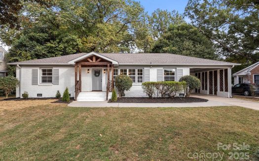 Single Family Home for Sale in Charlotte, NC 28210 – 3 Bedrooms, 2 Baths – $765000