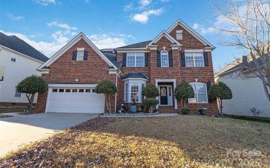 Single Family Home for Sale in Charlotte, NC 28262 – 5 Bedrooms, 3 Baths – $579900
