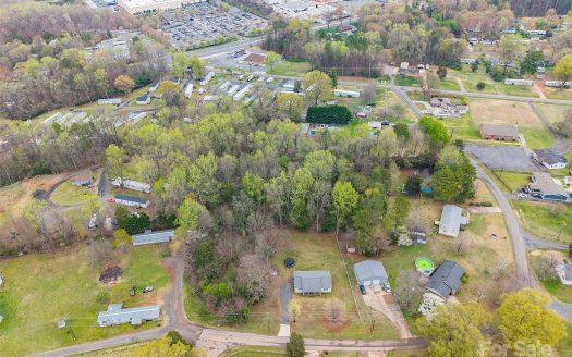 Lot for Sale in Charlotte, NC 28214 – 1 Bedroom, 1 Bath – $310000