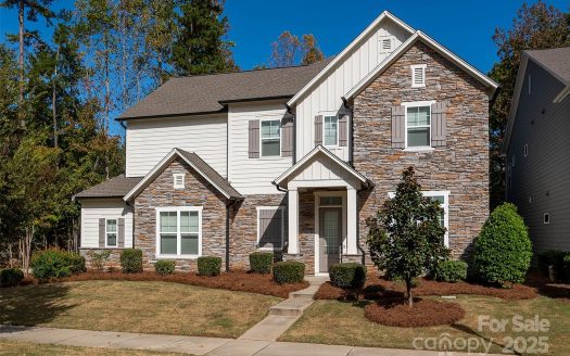 Single Family Home for Sale in Charlotte, NC 28277 – 4 Bedrooms, 4 Baths – $965000