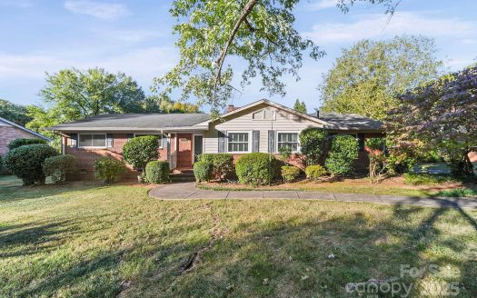 Single Family Home for Sale in Charlotte, NC 28212 – 3 Bedrooms, 2 Baths – $399000