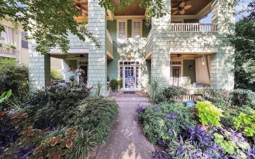 Condo for Sale in Charlotte, NC 28205 – 3 Bedrooms, 3 Baths – $599000
