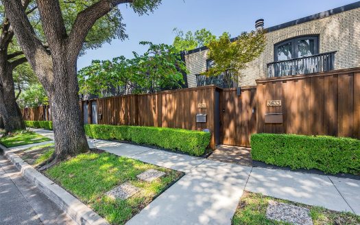 Condo for Sale in Dallas, TX 75219 – 2 Bedrooms, 2 Baths – $359900