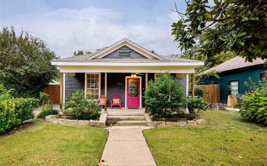 Single Family Home for Sale in Dallas, TX 75223 – 3 Bedrooms, 2 Baths – $589000