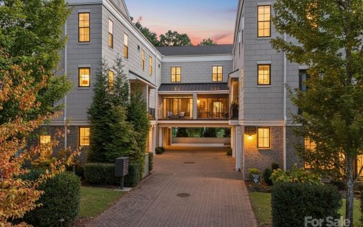 Condo for Sale in Charlotte, NC 28203 – 3 Bedrooms, 4 Baths – $1295000