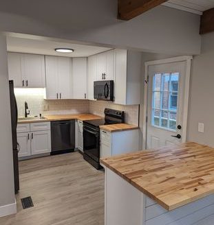 3-Bedroom Apartment for Rent in Columbus, OH 43206 – $2200/mo | 3 Baths | Updated 2025