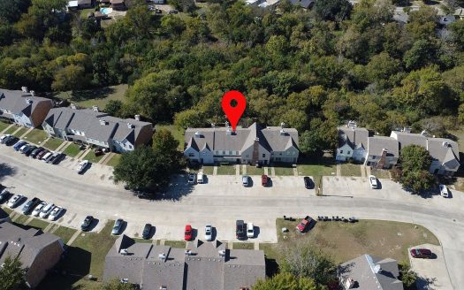 Townhouse for Sale in Dallas, TX 75227 – 2 Bedrooms, 2 Baths – $119900