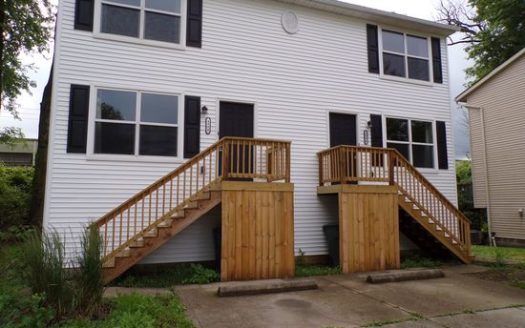 3-Bedroom Townhouse for Rent in Columbus, OH 43230 – $1950/mo | 3 Baths | Updated 2025