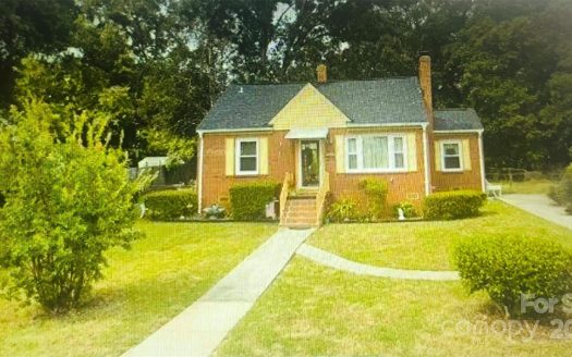 Single Family Home for Sale in Charlotte, NC 28217 – 3 Bedrooms, 1 Baths – $540000