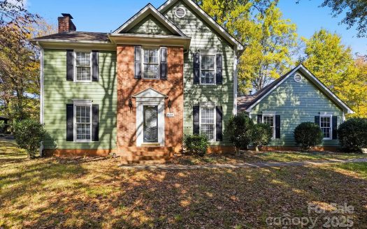 Single Family Home for Sale in Charlotte, NC 28214 – 3 Bedrooms, 3 Baths – $410000