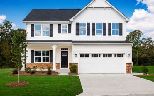 Single Family Home for Sale in Charlotte, NC 28216 – 4 Bedrooms, 3 Baths – $449990