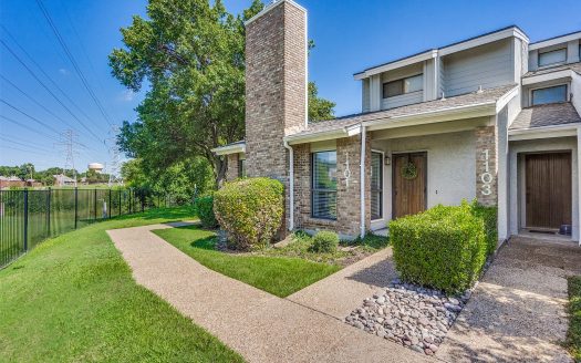 Condo for Sale in Dallas, TX 75252 – 2 Bedrooms, 3 Baths – $265000