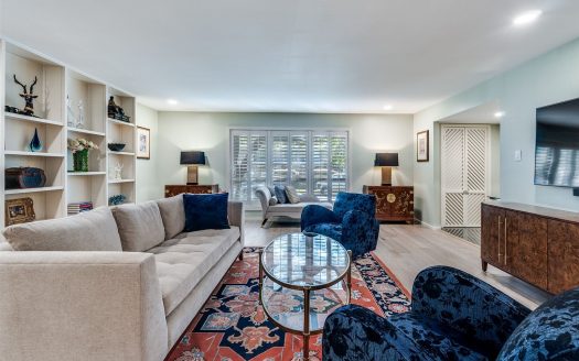 Condo for Sale in Dallas, TX 75225 – 2 Bedrooms, 2 Baths – $445000