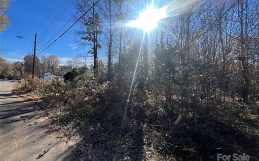 Lot for Sale in Charlotte, NC 28214 – 1 Bedroom, 1 Bath – $140000