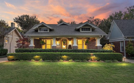 Single Family Home for Sale in Dallas, TX 75206 – 2 Bedrooms, 2 Baths – $849000