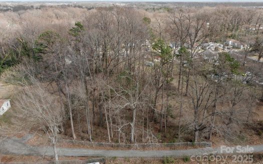 Lot for Sale in Charlotte, NC 28216 – 1 Bedroom, 1 Bath – $199000